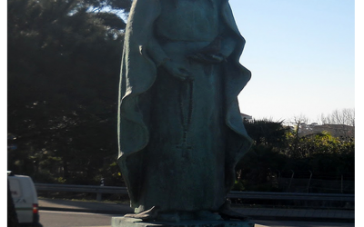 Estatua Maria Adelaide